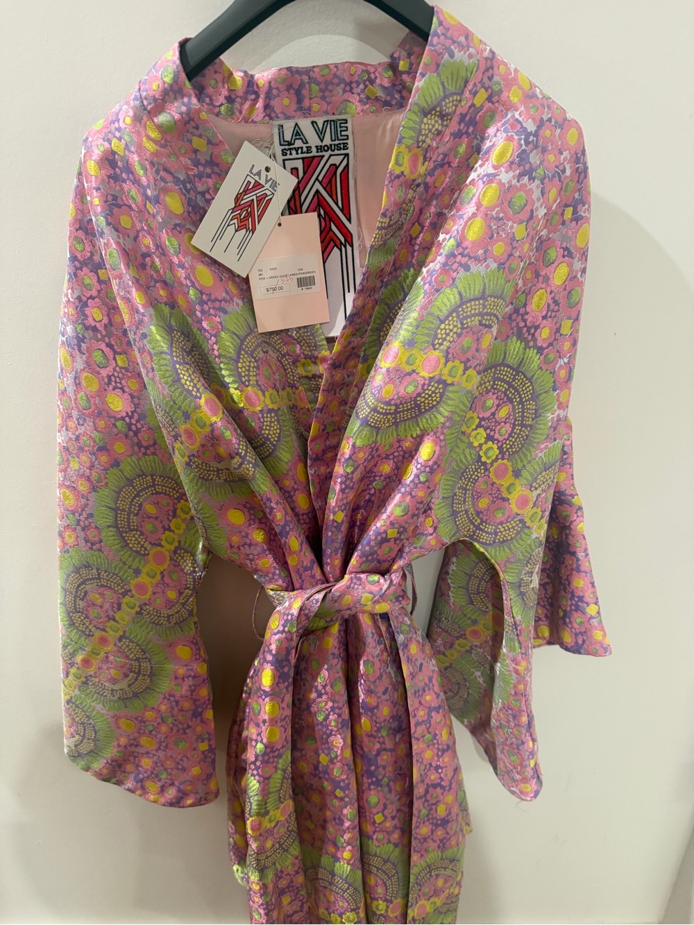 La Vie Style House Pink & Green Floral Kimono Cape